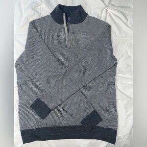 Vineyard Vines Merino Wool Q-zip. LIGHTLY USED GREAT CONDITION. Size Medium